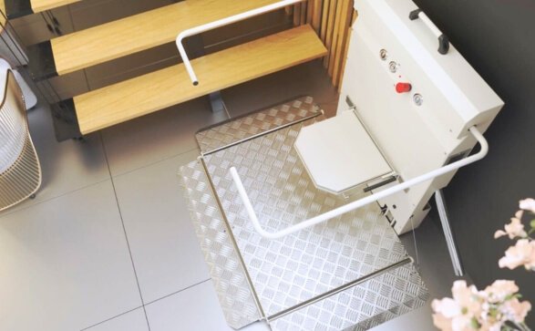 Simply montascale a pedana scale dritte